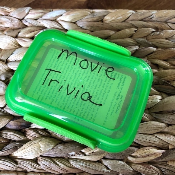 Movie Trivia card game - Picture 2 of 2